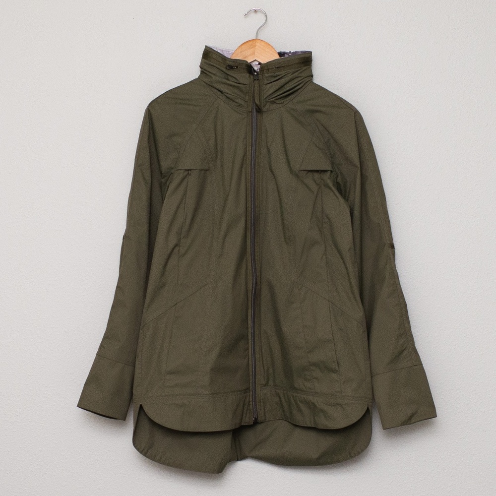 Lululemon Fo Drizzle Rain Coat - Fatique